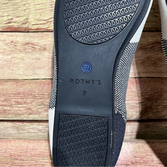 Rothy’s Captoe Round Flats - Picture 8 of 9